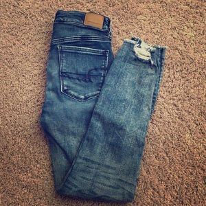 American Eagle hi-rise jegging crop sz 2 reg